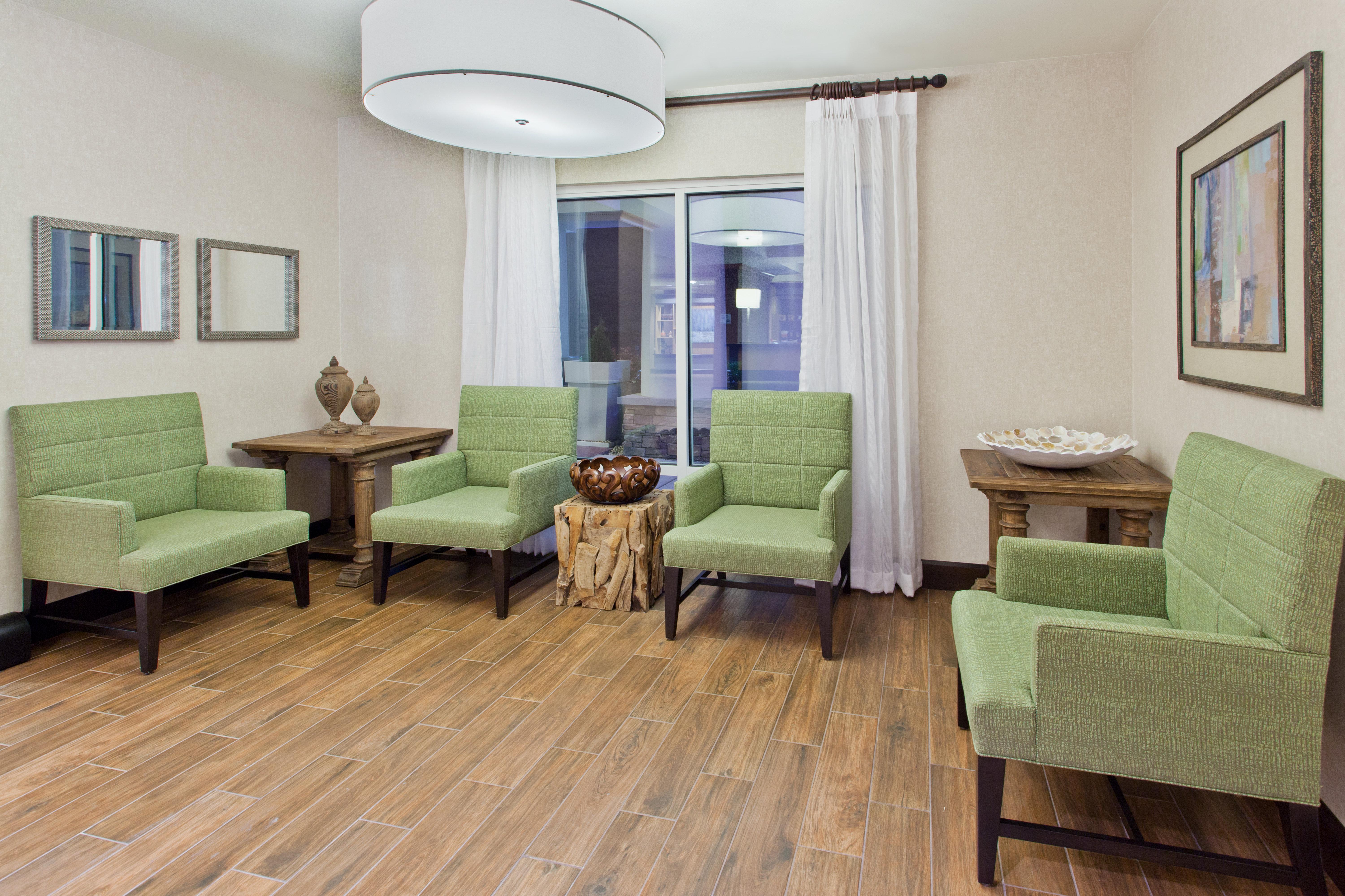 Holiday Inn Express Hotel & Suites Huntsville West - Research Park By Ihg Exterior photo